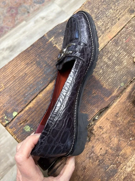 Talbots Croc Embossed Leather Loafers Burgundy Horsebit 7.5 AA Narrow - Picture 9 of 10